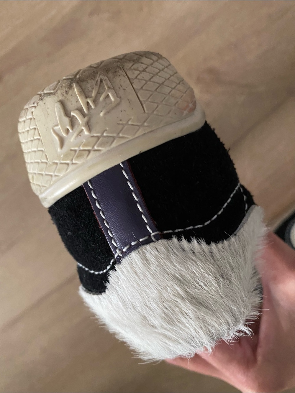EYTYS Suede Wave Rough Sneakers - Picture 5 of 6
